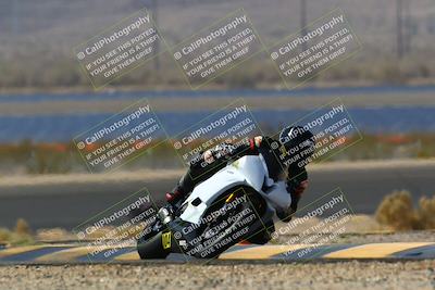 media/Apr-10-2022-SoCal Trackdays (Sun) [[f104b12566]]/Turn 14 (10am)/